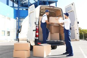 Read more about the article Simplify Your Move with Madomovers: The UltimateTruck Rental in Dubai